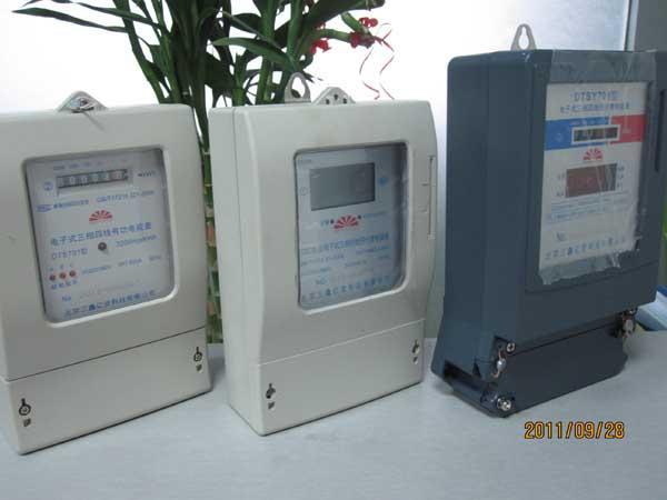 卡式三相電表 現(xiàn)代化電能計(jì)量與管理的關(guān)鍵儀表